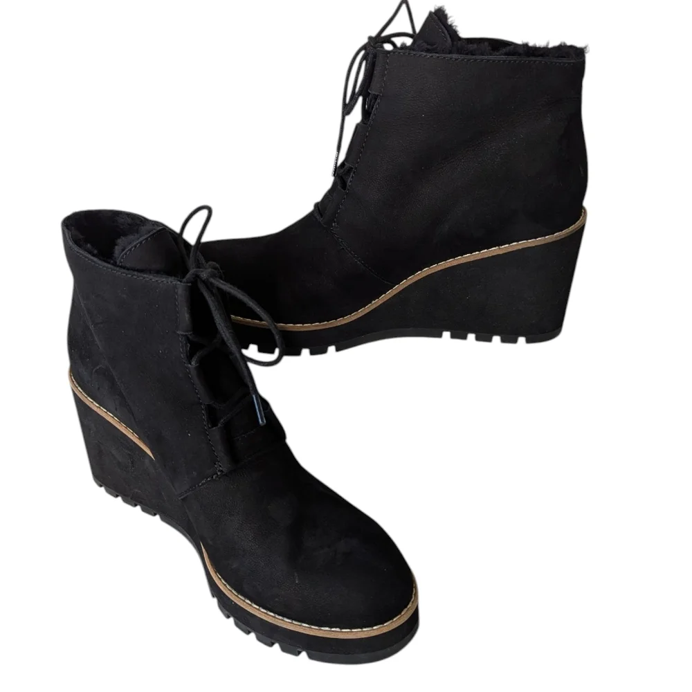 Eileen Fisher Alpine Boots  Black Leather Wedge Heel ..Size 11